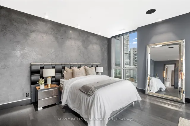 Additional image 12 of 199 Richmond St Unit PH101