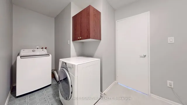 Additional image 26 of 60 Southport St Unit 724