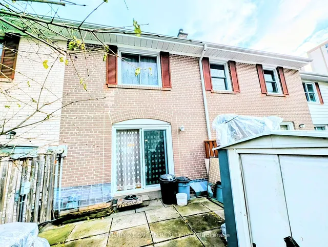 Additional image 39 of 751 Steeles Ave Unit 58