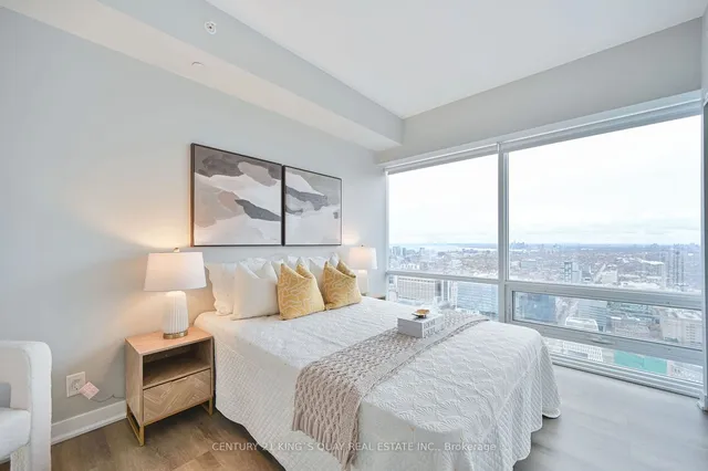 Additional image 16 of 15 Grenville St Unit 5004