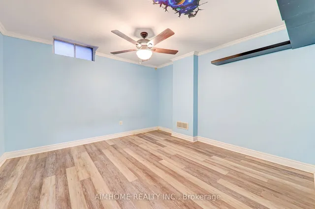 Additional image 33 of 258 Centennial Rd