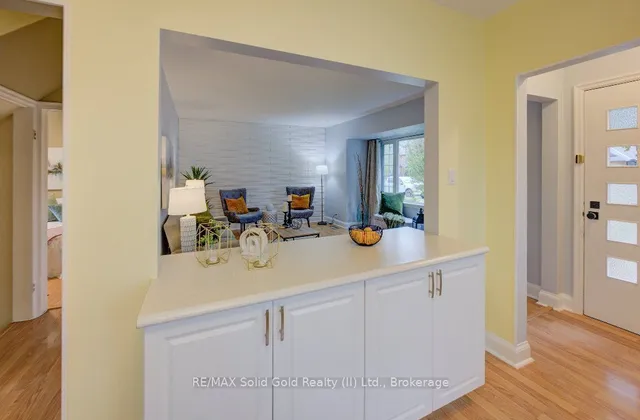 Additional image 9 of 142 Spadina Rd