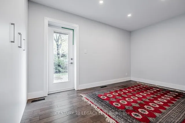 Additional image 29 of 22 Shortland Cres