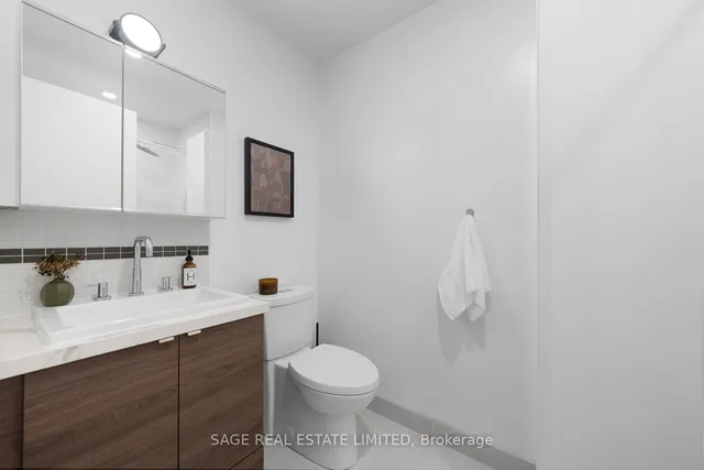 Additional image 30 of 35 Wabash Ave Unit 121