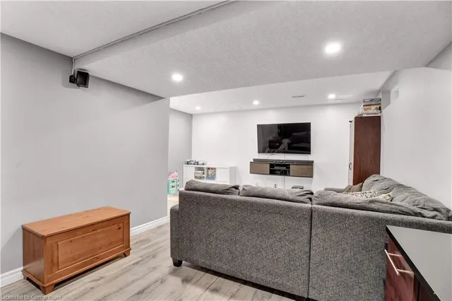 Additional image 34 of 30 Bryan Crt Unit 14