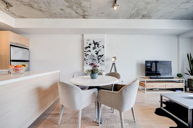 Additional image 19 of 25 Oxley St Unit 701