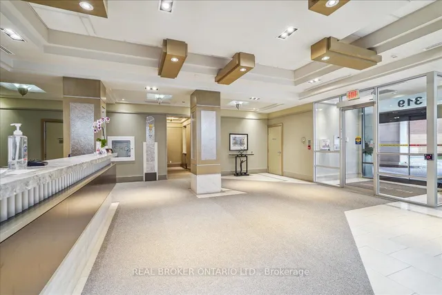 Additional image 21 of 319 Merton St Unit 616