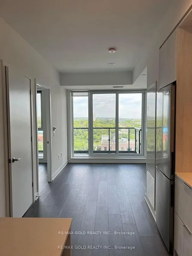 Additional image 7 of 130 River St Unit 1012