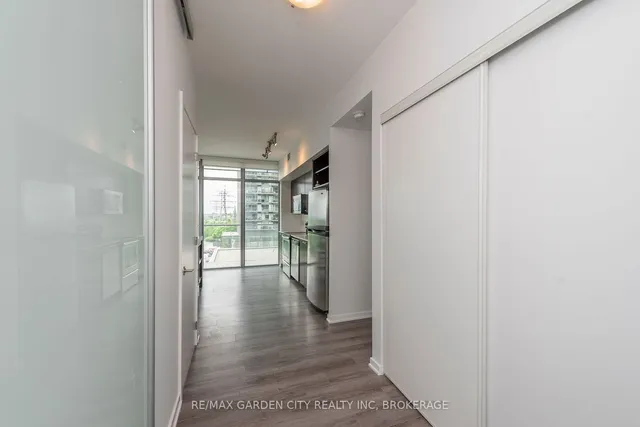 Additional image 10 of 103 The Queensway Unit 405