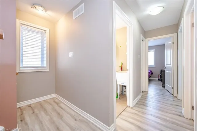 Additional image 20 of 542 Isaiah Cres