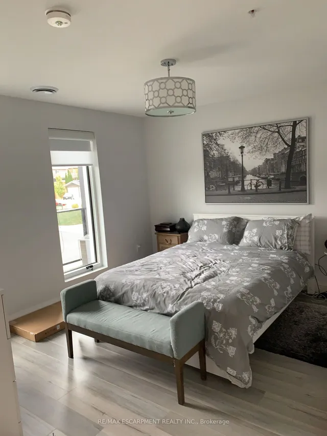 Additional image 18 of 5 Wake Robin Dr Unit 210