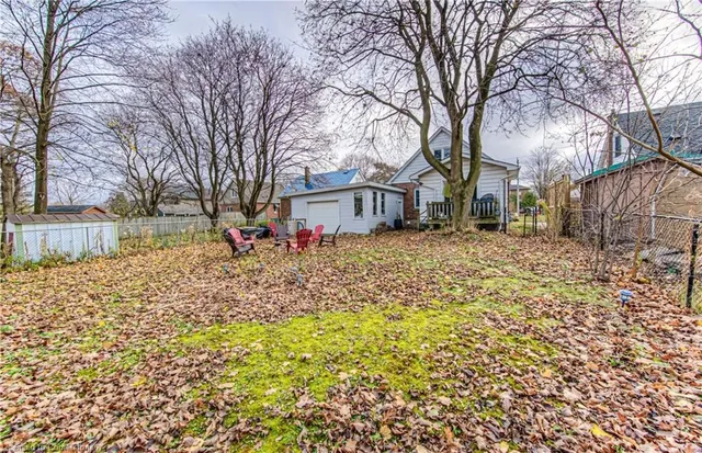 Additional image 40 of 92 Belleview Ave