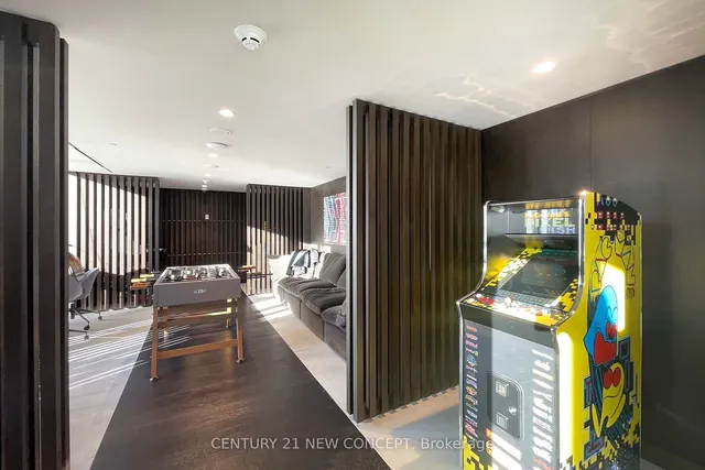 Additional image 19 of 55 cooper St Unit 7702