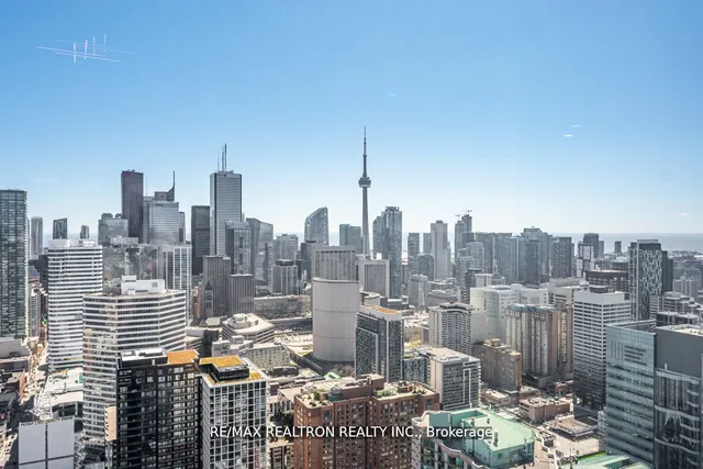 Additional image 26 of 386 Yonge St Unit 4909