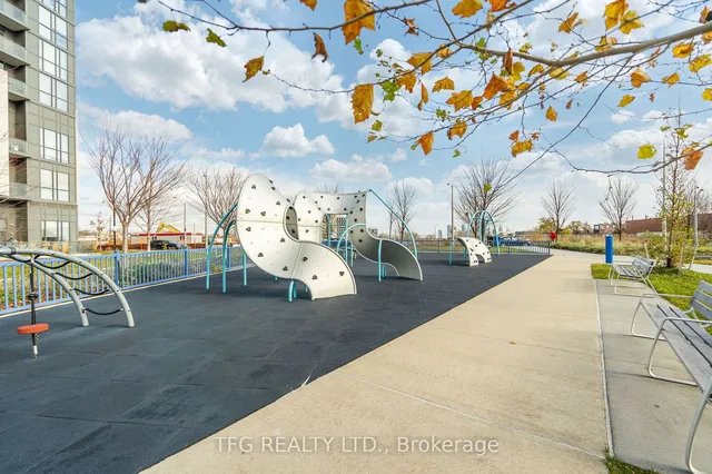 Additional image 15 of 17 Zorra St Unit 2108