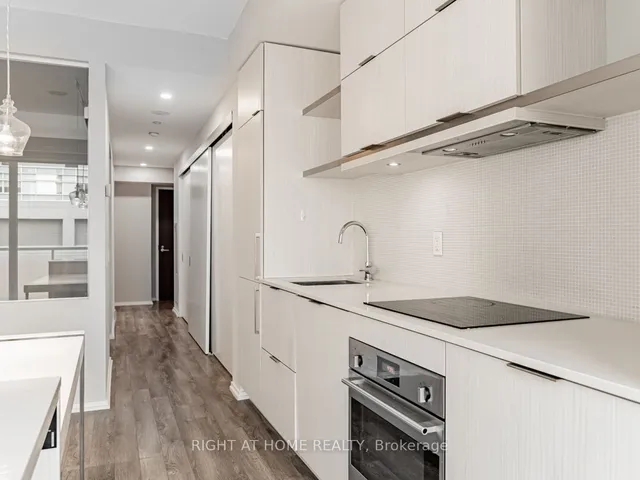 Additional image 9 of 197 Yonge St Unit 1204