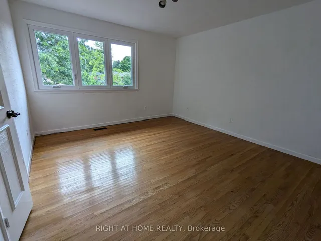 Additional image 14 of 15 Nevada Ave