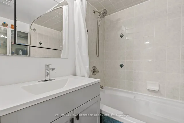 Additional image 22 of 760 Lawrence Ave Unit 225