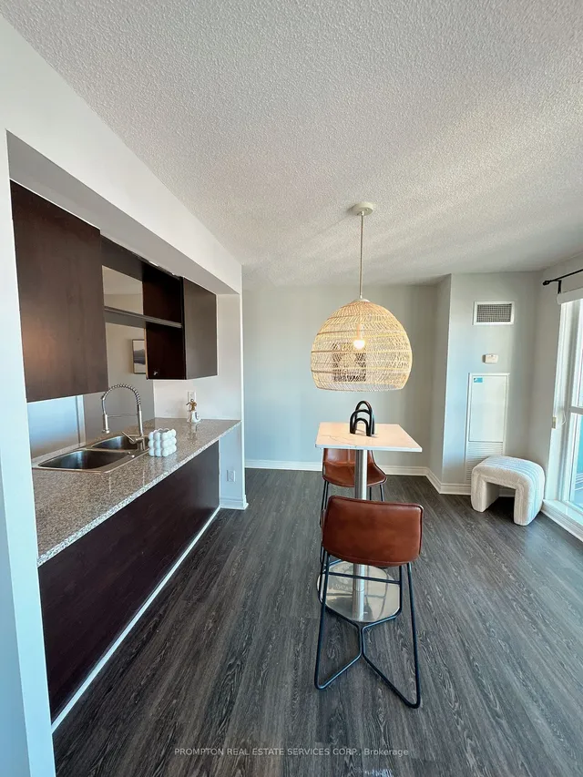 Additional image 19 of 60 Town Centre Cres Unit 1804