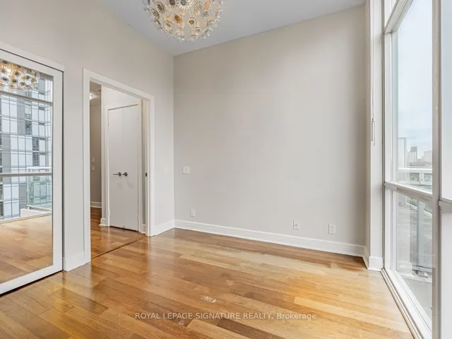 Additional image 29 of 112 George St Unit 813s