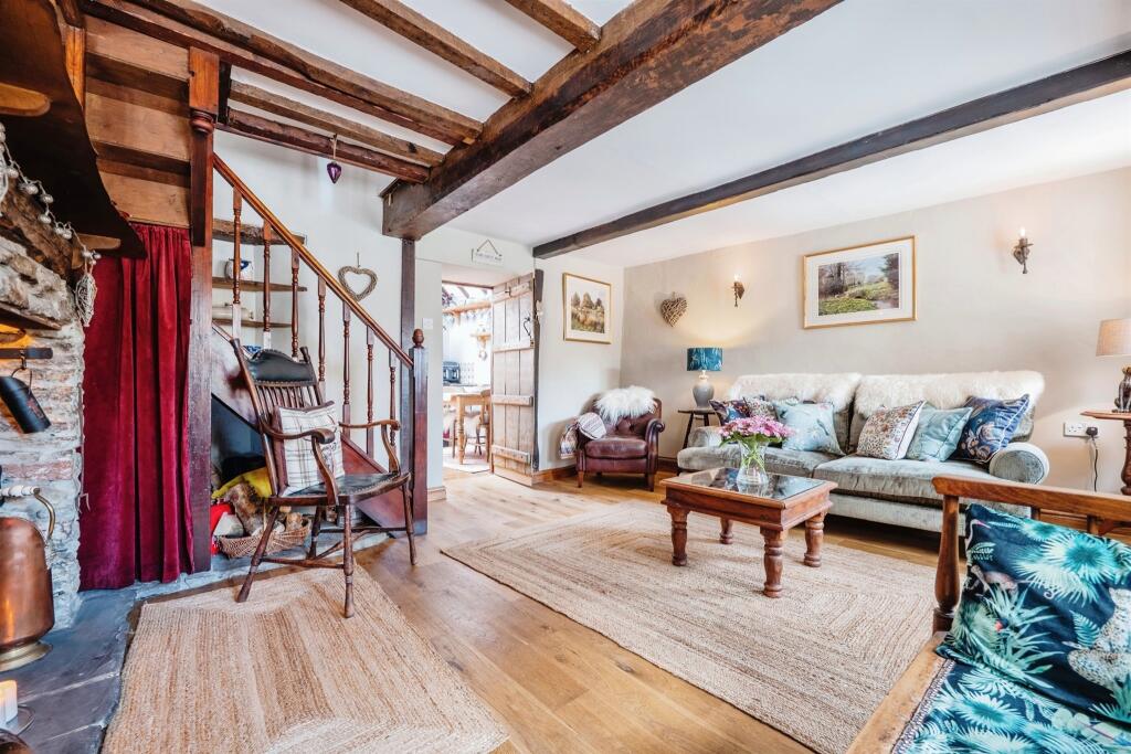 Additional image 13 of High Street, Henstridge, Templecombe