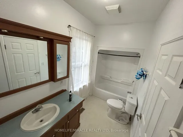 Additional image 33 of 11 Shanley St