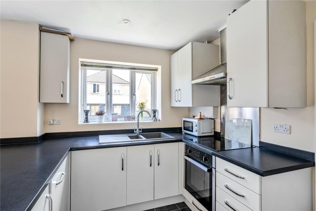 Additional image 4 of Collingham Close, Templecombe, Somerset, BA8