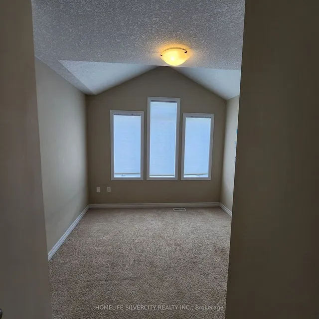 Additional image 6 of 17 Valleybrook Dr