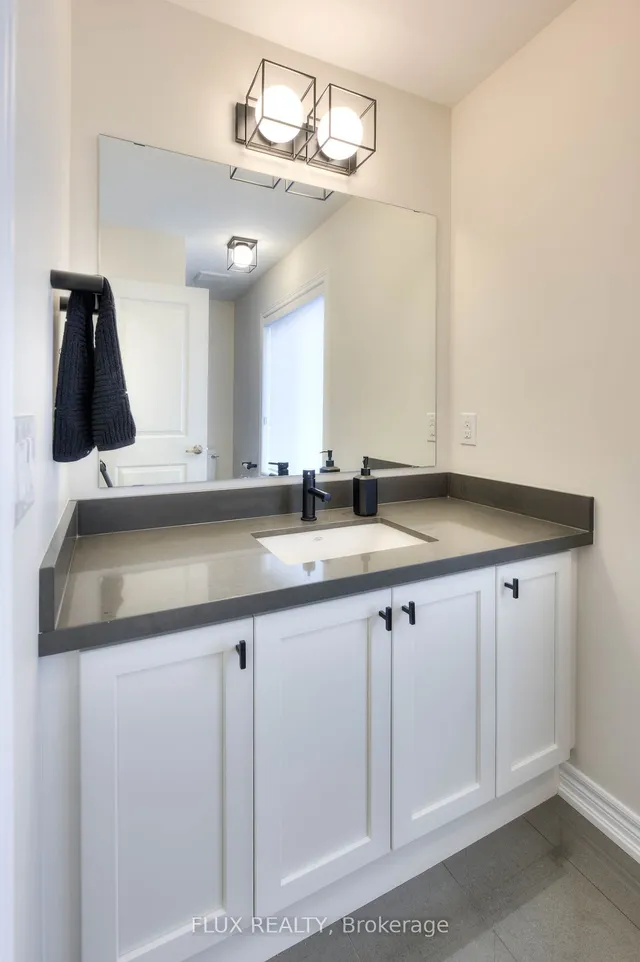 Additional image 25 of 2 Stonehill Ave