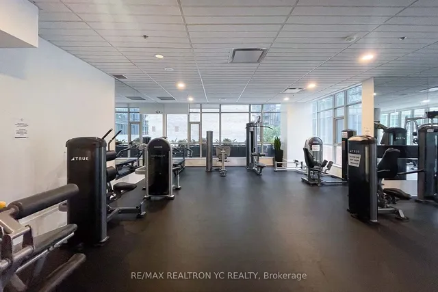 Additional image 30 of 375 King St Unit 1403