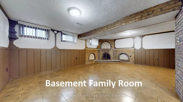 Additional image 29 of 59 Roseglen Cres