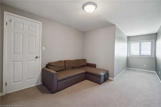 Additional image 39 of 27 Red Clover Cres