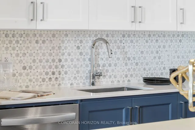 Additional image 10 of 55 Duke St Unit 426