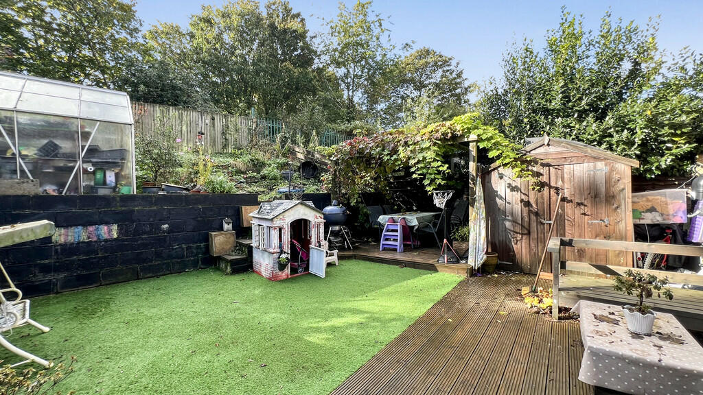 Additional image 2 of Rocher Close, Westbury