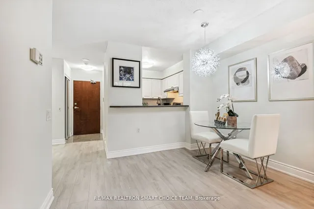 Additional image 12 of 35 Finch Ave Unit 306