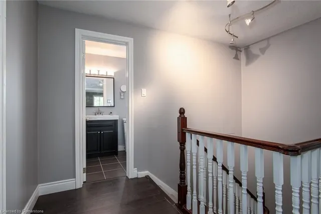 Additional image 19 of 48 Windom Rd Unit G