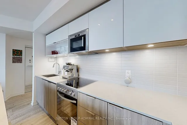 Additional image 17 of 159 Wellesley St Unit 3101