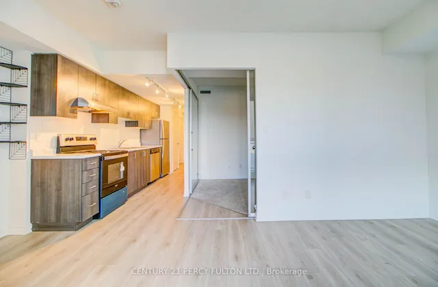 Additional image 16 of 1 Falaise Rd Unit 501