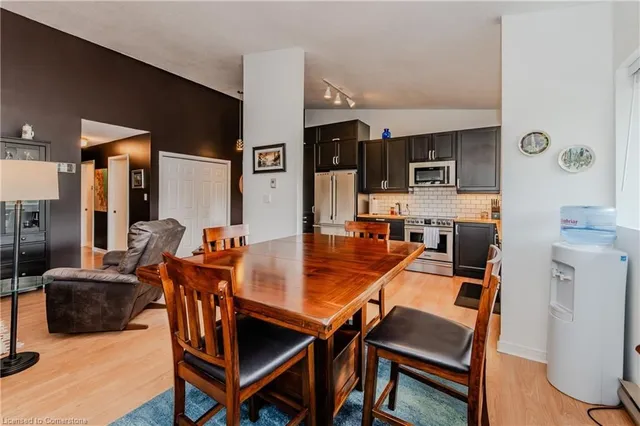 Additional image 16 of 181 David St Unit 4A