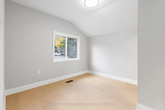 Additional image 27 of 32 Brookridge Dr