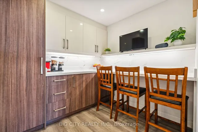 Additional image 10 of 55 Huntingdale Blvd Unit 904