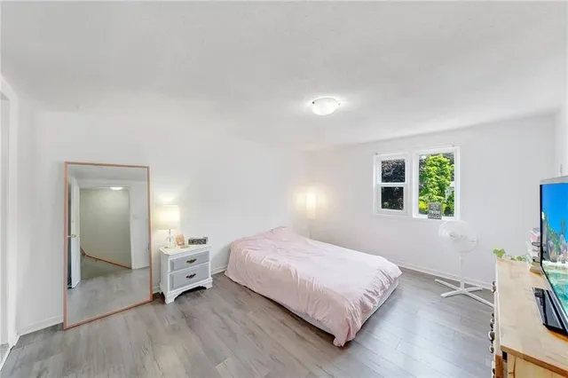 Additional image 9 of 227 FAIRWAY Rd