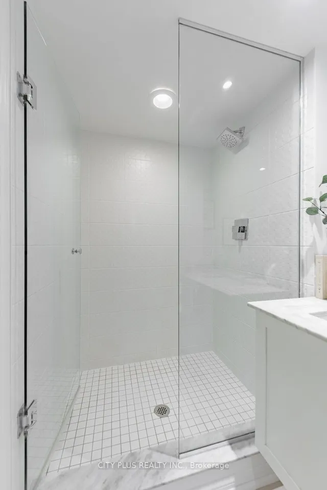 Additional image 19 of 6 Pirandello St Unit TH15