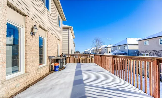 Additional image 18 of 35 Sassafras St