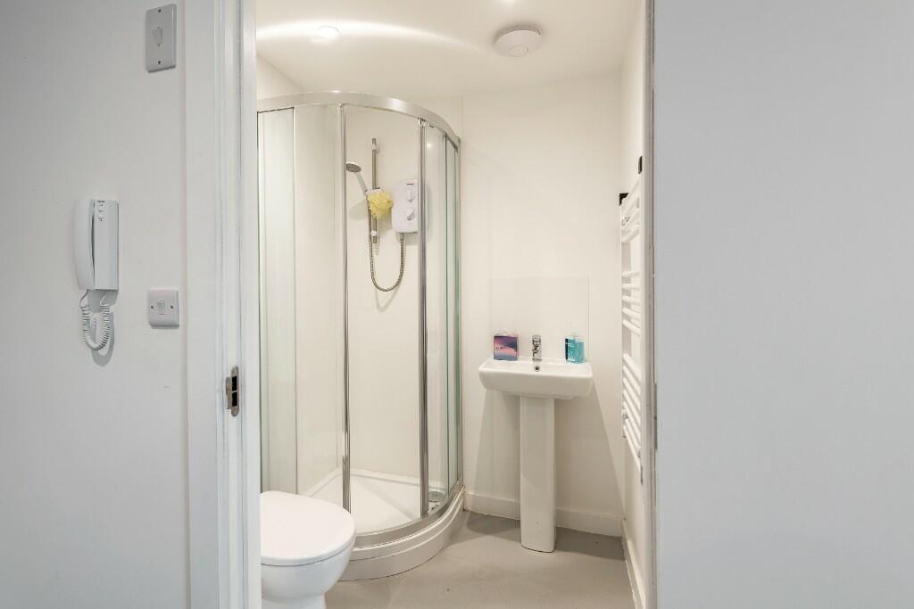 Additional image 6 of Banglo House