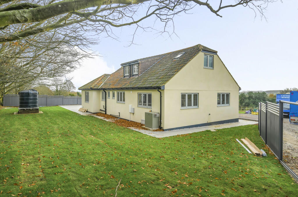 Additional image 13 of Plackett Lane, West Coker Road, Yeovil, Somerset, BA20