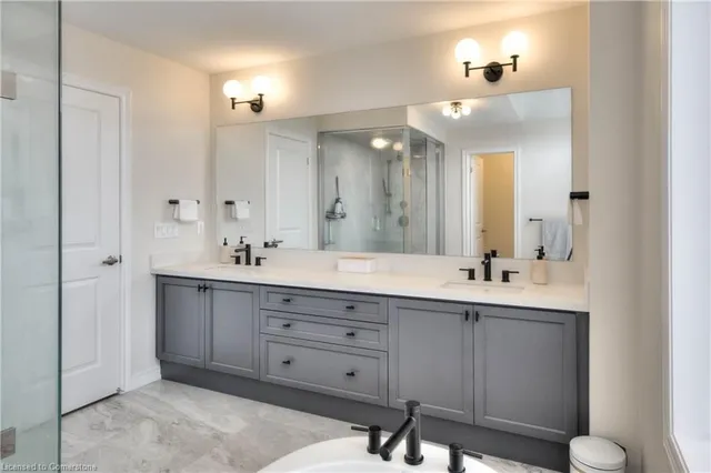 Additional image 38 of 2 Stonehill Ave