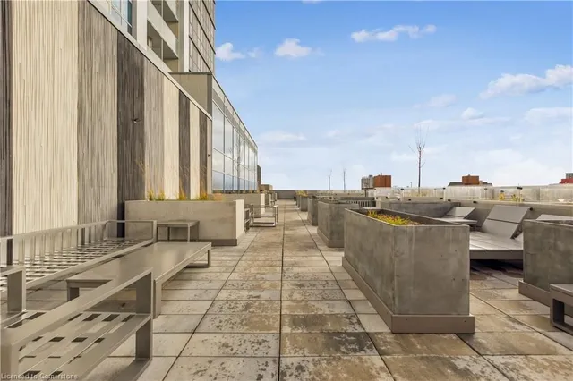 Additional image 36 of 60 Frederick St Unit 3713