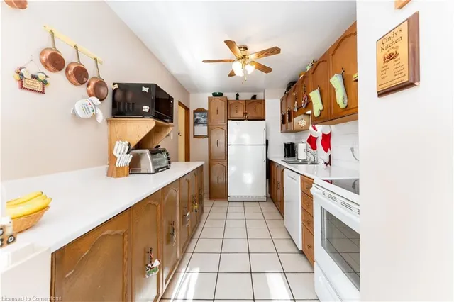 Additional image 11 of 52 Wallis Cres