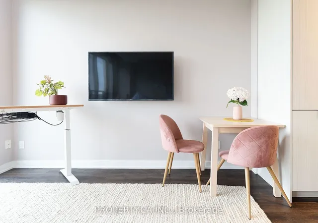 Additional image 4 of 1990 Bloor St Unit 704